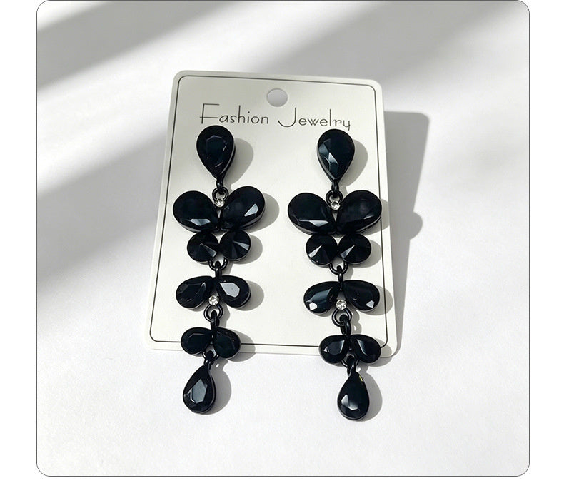 String-style water drop high-end earrings, fashionable and versatile accessories for dates