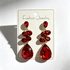Multi-tiered long drop with colored diamonds, suitable for parties and photo shoots, versatile earrings