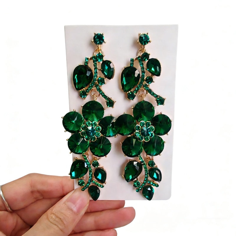 Long with red gemstones, bold and unique, light luxury earrings, palace style, women's evening party teardrop earrings