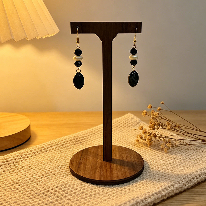 Light luxury niche black diamond pearl oval drop earrings with a French high-end feel and versatile style