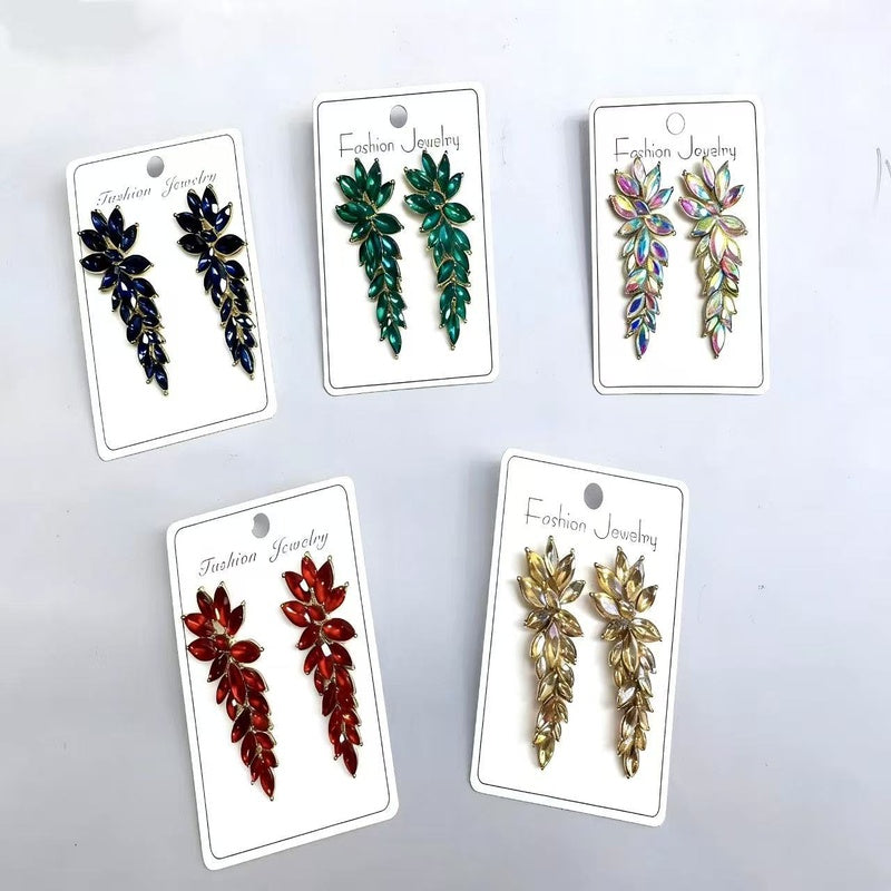 Fashionable glass earrings for women, exaggerated long crystal earrings, stylish and elegant pendant jewelry