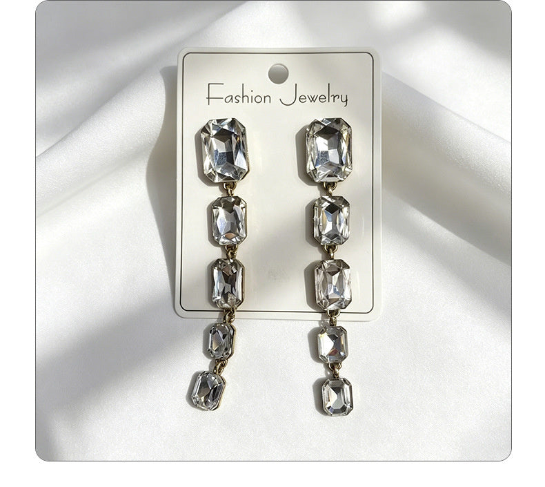 Palace-style rectangular colored diamond long drop gemstone pendant earrings, suitable for evening gowns, light luxury earrings