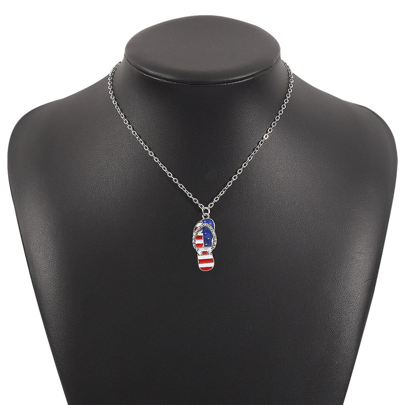 American Independence Day Flag Pendant Necklace with Rhinestones Patriotic Theme Collarbone Chain for Women