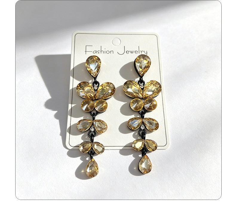 String-style water drop high-end earrings, fashionable and versatile accessories for dates
