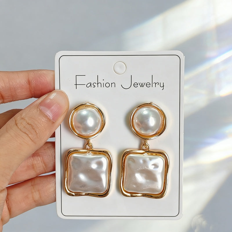 French-style elegant pearl earrings, light luxury, high-end, stunning and fashionable earrings