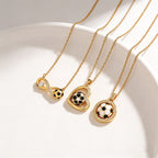 Ink-filled World Cup necklace jewelry, football, light luxury, simple and elegant, alloy heart