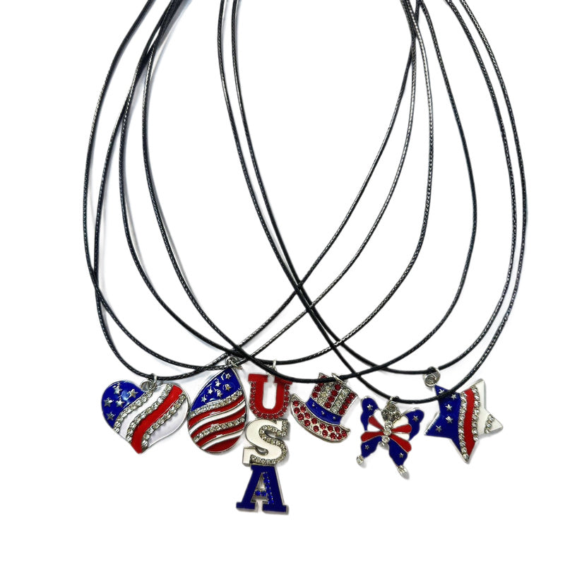 American Independence Day Flag Pendant Necklace with Rhinestones Patriotic Theme Collarbone Chain for Women