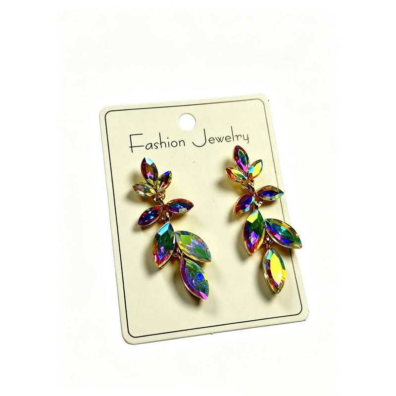 Fashionable and elegant leaf crystal earrings, long tassels, high-end versatile earrings for women, available in multiple colors