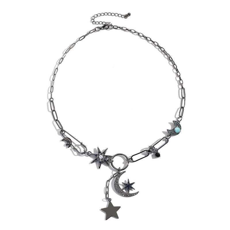Y2K style star evil eye pendant necklace, exquisite and elegant niche collarbone chain, light luxury fashion accessory