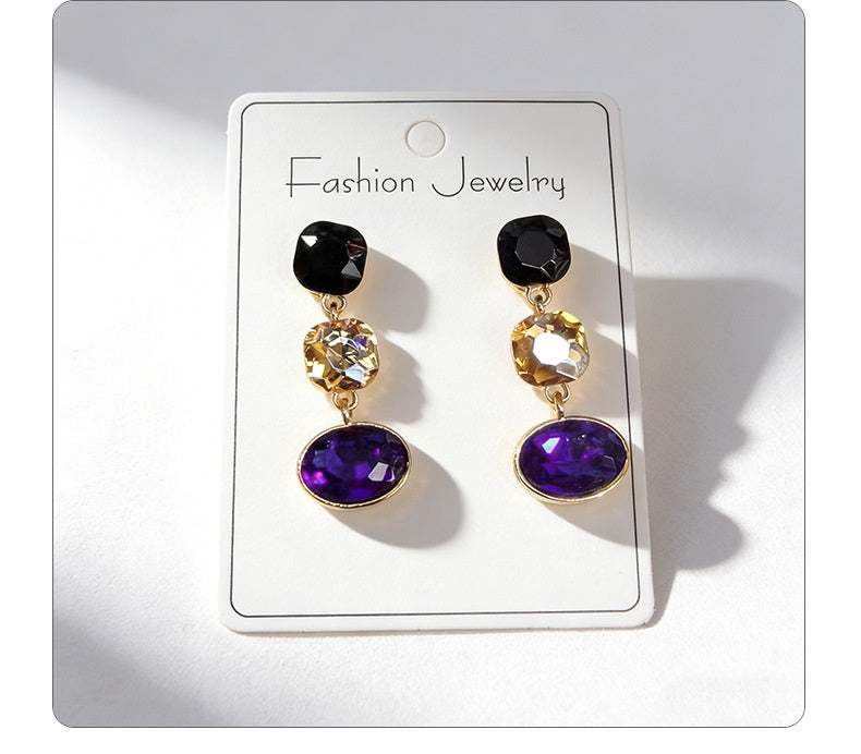 Luxury three-color gemstone with oval teardrop shape, available in multiple colors, durable and non-fading, fashionable earrings