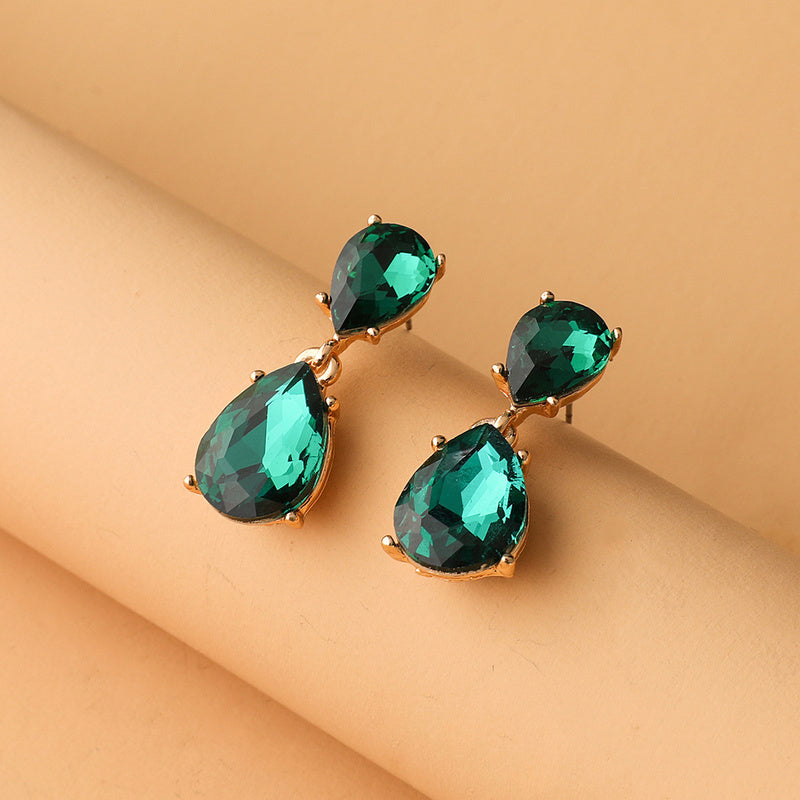 Fashionable water earrings for women, light luxury with a high-end feel, crystal drop earrings, versatile and elegant, simple design
