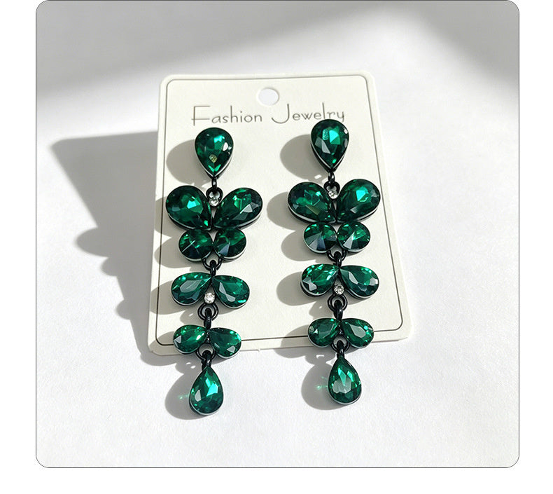 String-style water drop high-end earrings, fashionable and versatile accessories for dates