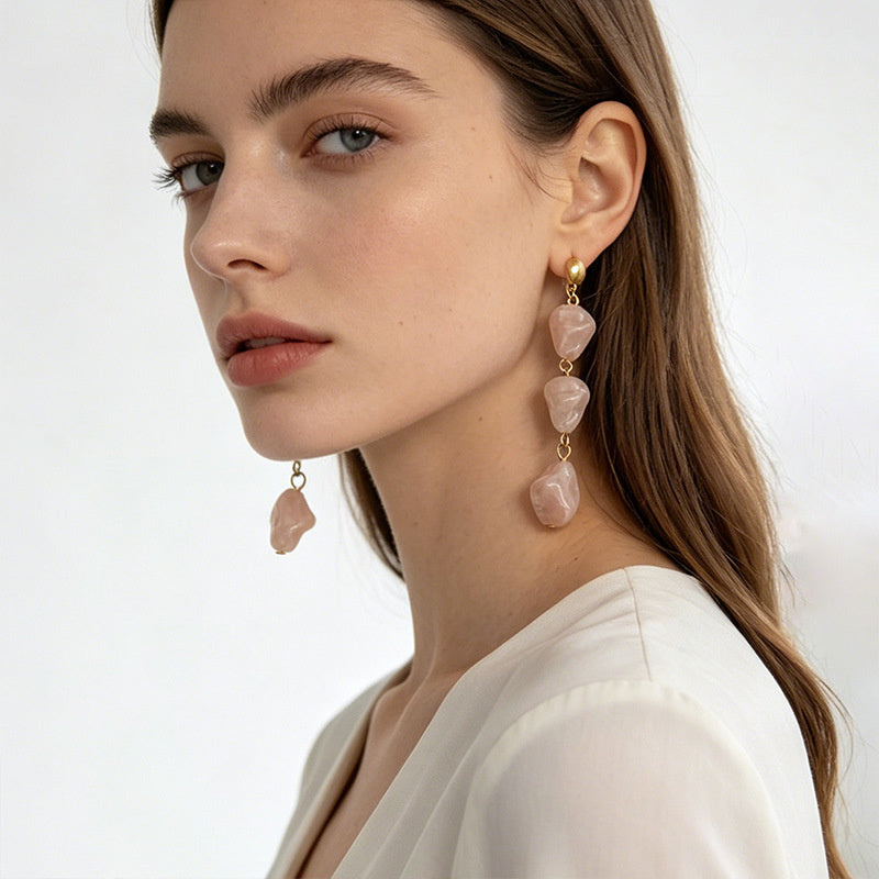 Pink irregular beaded with a gentle temperament, long earrings that flatter the face shape