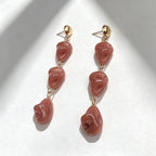 Pink irregular beaded with a gentle temperament, long earrings that flatter the face shape