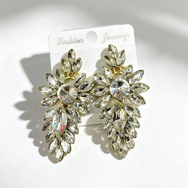Colorful leaf rhinestone diamond-studded elegant long drop earrings, Hong Kong style party accessories