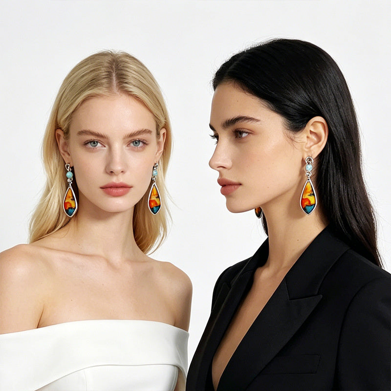 Oil painting-style water drop earrings with contrasting colors and small diamond ear hooks, niche artistic style for everyday wear