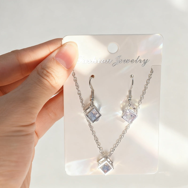 Necklace earring set, light luxury simple necklace, fashionable and elegant jewelry