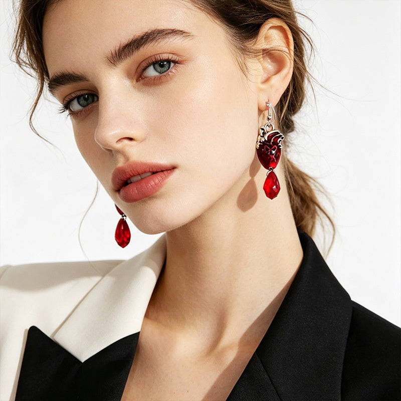 Punk-style simulated heart with distressed silver edges red crystal pendants, unique and trendy street style earrings