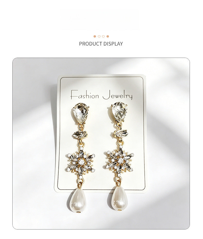 Crystal pearl with three-dimensional snowflake design and diamond inlay, Slimming long earrings