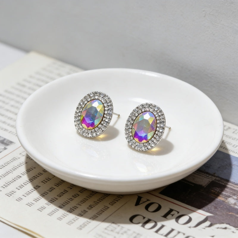 Oval made of alloy, fashionable and elegant, with a high-end feel, niche light luxury earrings