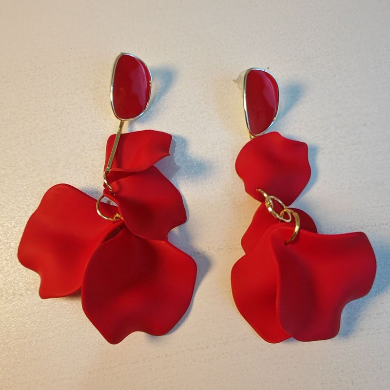 Bohemian style petal tassel acrylic earrings, pleated candy-colored earrings for New Year's holidays