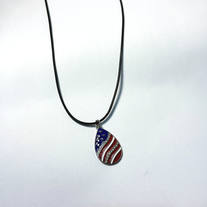 American Independence Day Flag Pendant Necklace with Rhinestones Patriotic Theme Collarbone Chain for Women
