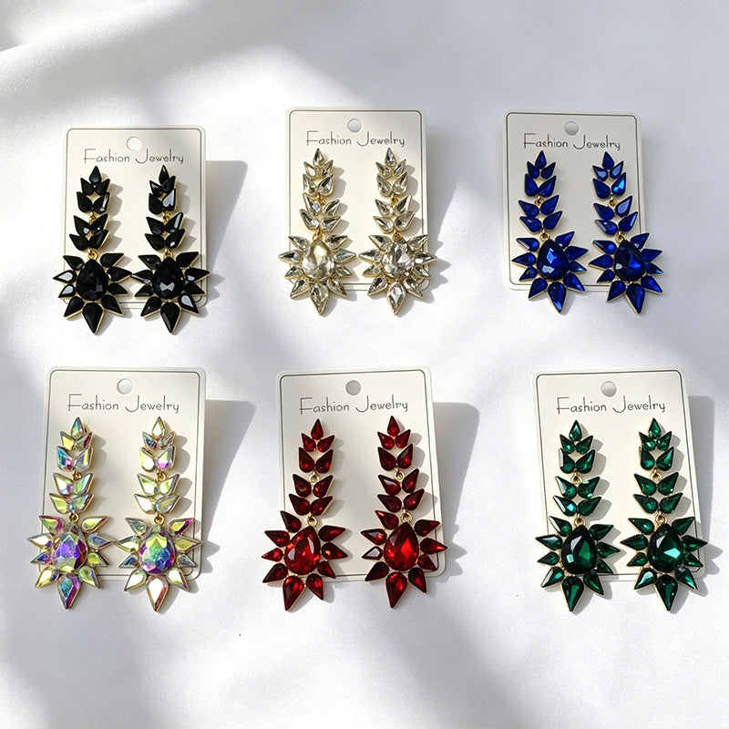 Black rhinestone flame earrings with an exaggerated, grand, and high-end feel