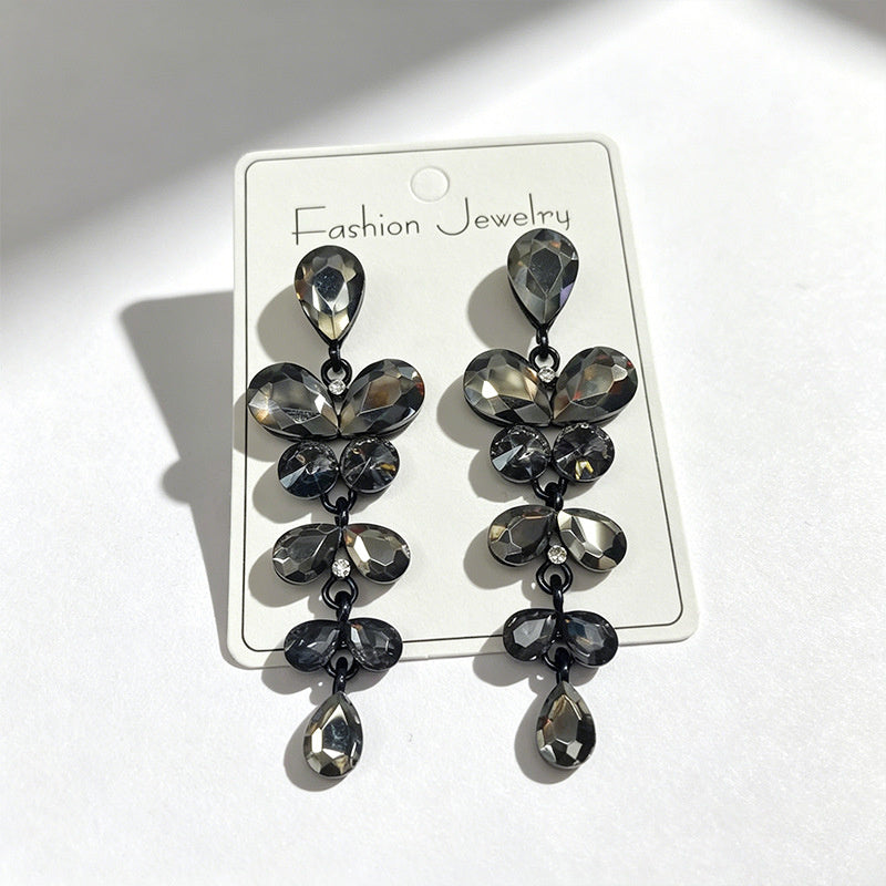 String-style water drop high-end earrings, fashionable and versatile accessories for dates