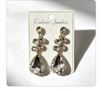 Multi-tiered long drop with colored diamonds, suitable for parties and photo shoots, versatile earrings
