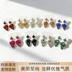 Leaf are light luxury versatile, colorful earrings with a simple and elegant style