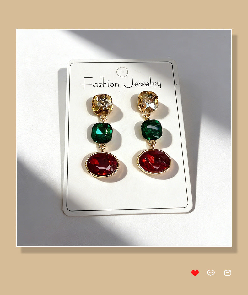Luxury three-color gemstone with oval teardrop shape, available in multiple colors, durable and non-fading, fashionable earrings