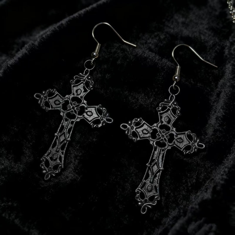 Cross necklace earring set, metal layered wear, simple and unique collarbone chain earrings