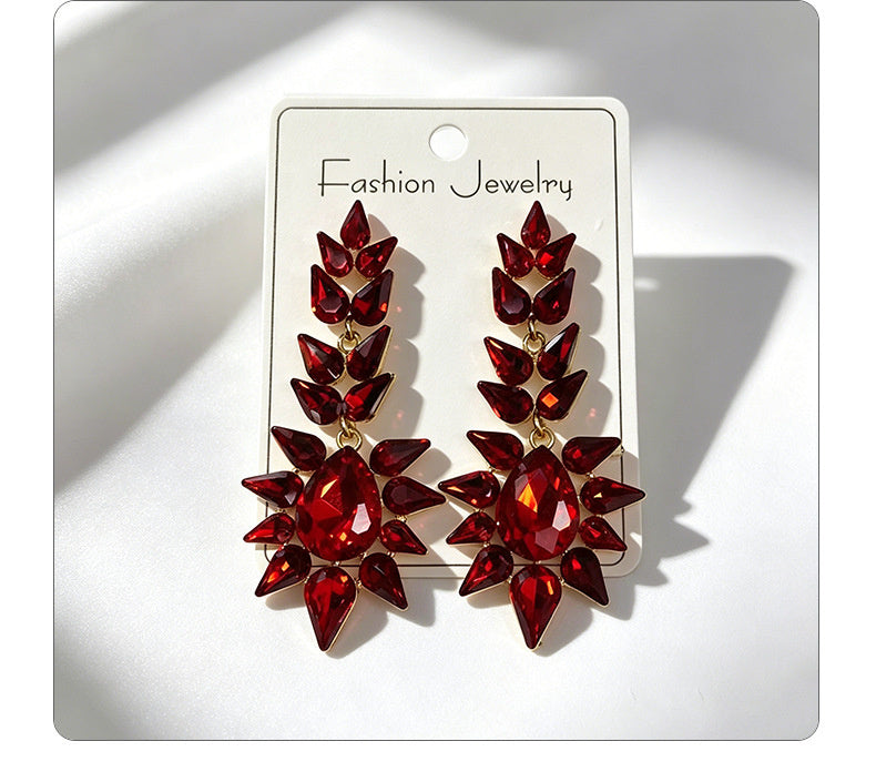 Black rhinestone flame earrings with an exaggerated, grand, and high-end feel