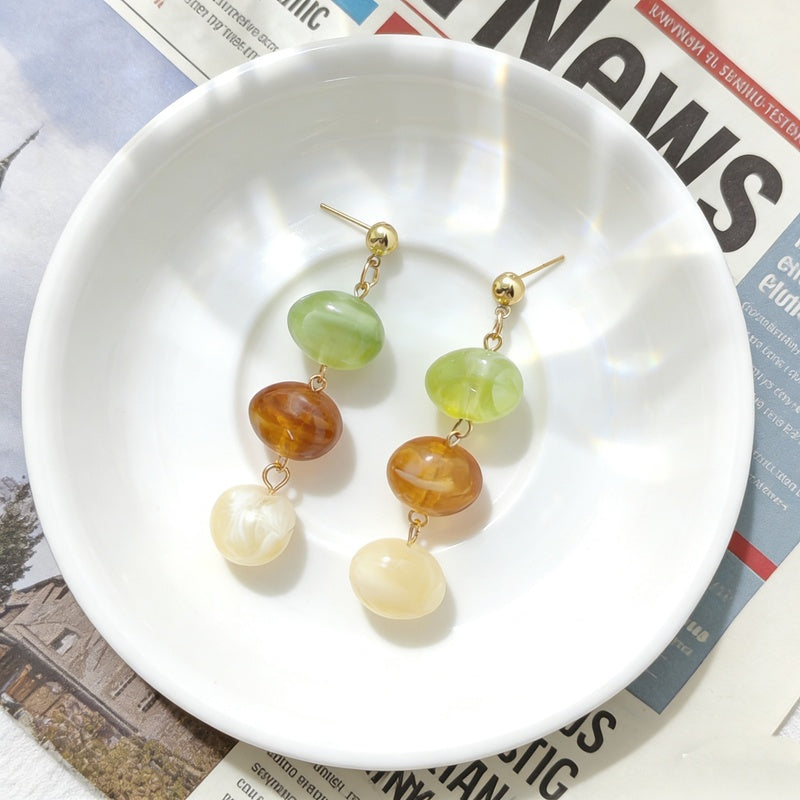 Resin luxury acrylic Maillard earrings, light luxury, niche style, sophisticated and high-end feel