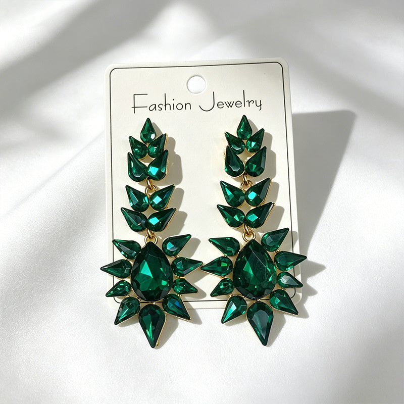 Black rhinestone flame earrings with an exaggerated, grand, and high-end feel