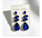 Multi-tiered long drop with colored diamonds, suitable for parties and photo shoots, versatile earrings