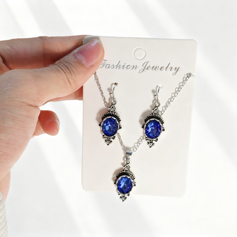Necklace earring set, light luxury simple necklace, fashionable and elegant jewelry