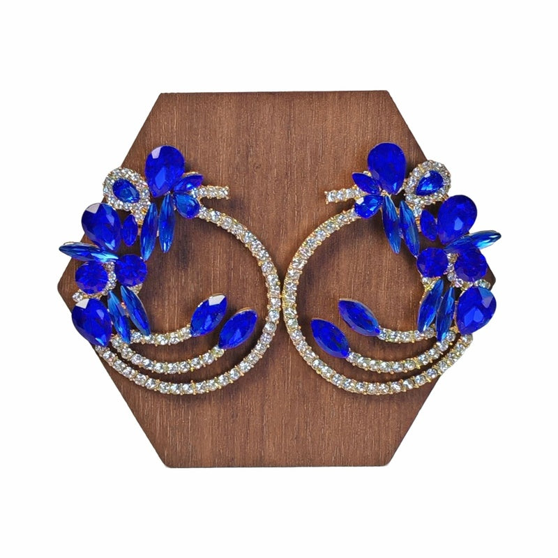 Diamond-encrusted geometric earrings, trendy and versatile, light luxury style earrings