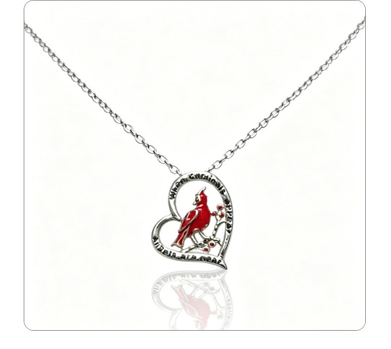 Crescent Red Bird Pendant Necklace for Women, Fashionable Heart-Shaped Diamond-Studded Clavicle Chain, Unique and Elegant Accessory