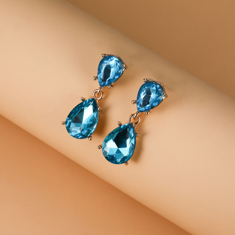 Fashionable water earrings for women, light luxury with a high-end feel, crystal drop earrings, versatile and elegant, simple design