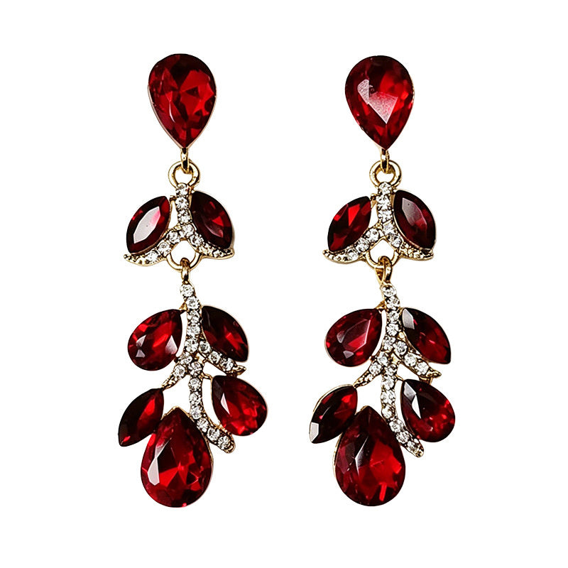 Colorful diamond leaf long earrings, niche light luxury design, stylish and versatile ear accessories