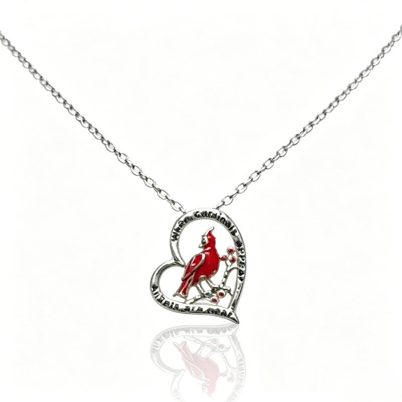 Crescent Red Bird Pendant Necklace for Women, Fashionable Heart-Shaped Diamond-Studded Clavicle Chain, Unique and Elegant Accessory