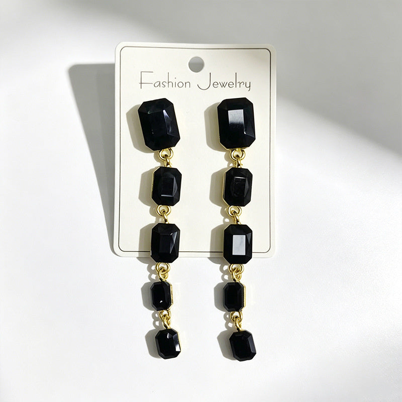 Palace-style rectangular colored diamond long drop gemstone pendant earrings, suitable for evening gowns, light luxury earrings