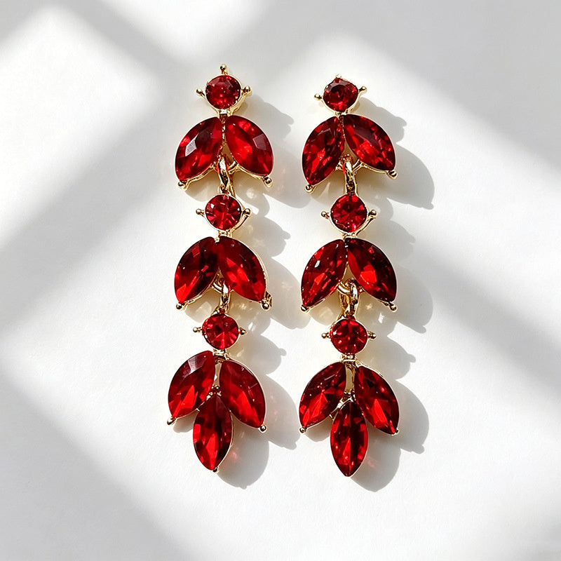 Leaf-shaped colorful diamond long earrings marquise-shaped rhinestones, suitable for pairing with dresses, creating a light and luxurious atmosphere