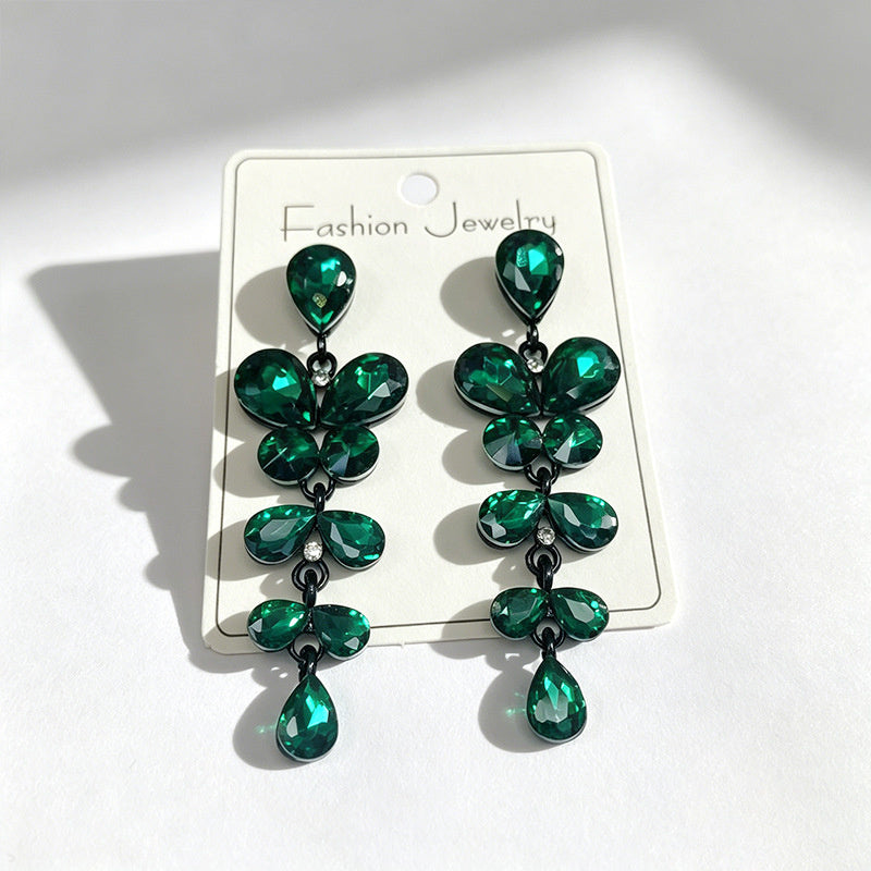 String-style water drop high-end earrings, fashionable and versatile accessories for dates