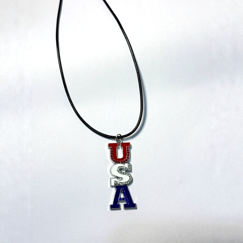 American Independence Day Flag Pendant Necklace with Rhinestones Patriotic Theme Collarbone Chain for Women