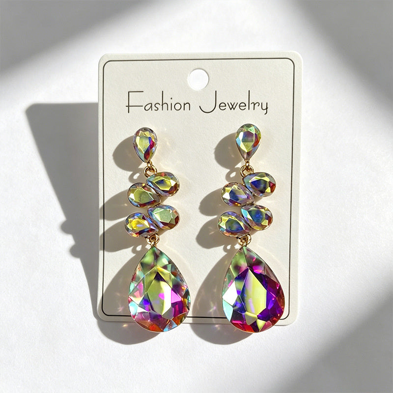 Multi-tiered long drop with colored diamonds, suitable for parties and photo shoots, versatile earrings