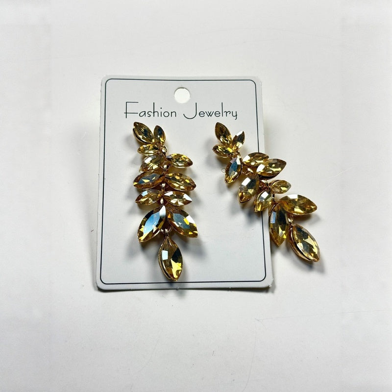 Fashionable leaf-shaped crystal hairpin for women, versatile elegant hair accessory with a light luxury and high-end feel