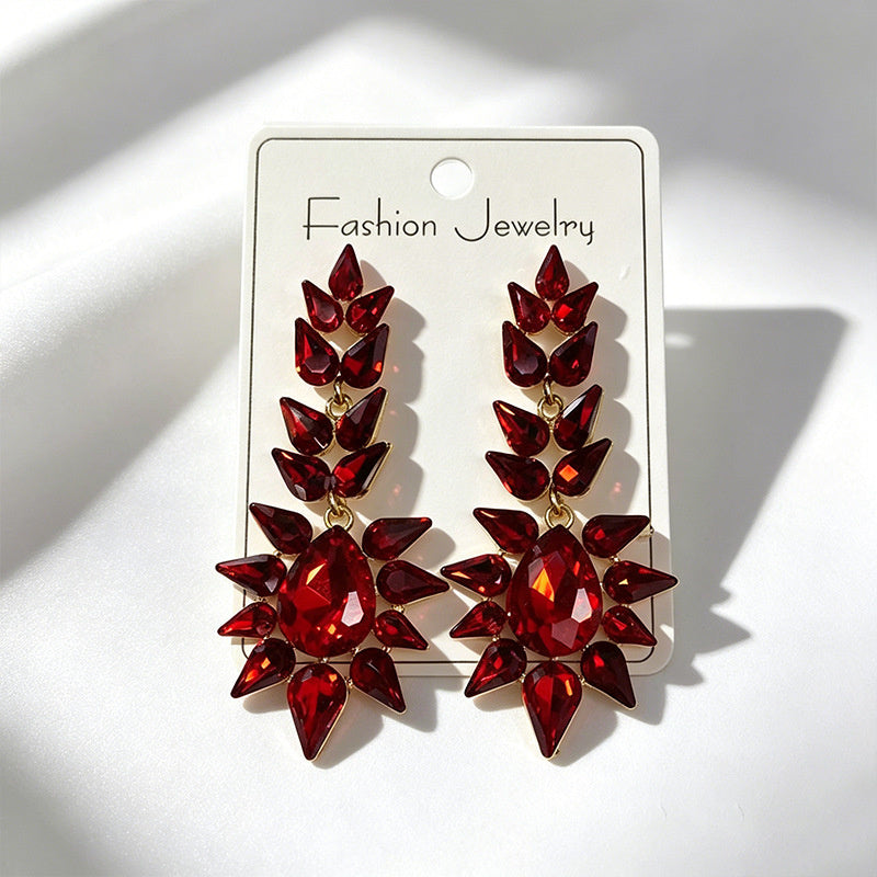Black rhinestone flame earrings with an exaggerated, grand, and high-end feel